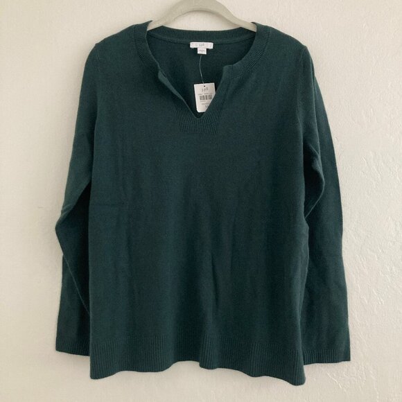 J Jill Sweater Escarole Green Long Sleeve V Neck Workwear Minimalist Classic NWT - Picture 1 of 11